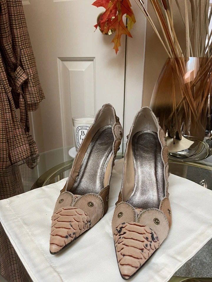 Isabella Fiore Bombas Talla 9 $895 Foto 2 de 4