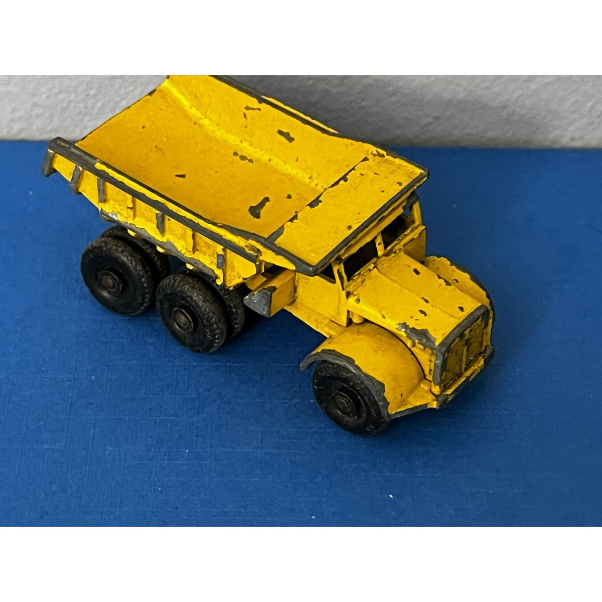 Vintage Matchbox Lesney No 6 Dump Truck EUCLID Die Cast Vintage Matchbox Lesney No 6 Dump Truck EUCLID Die Cast
