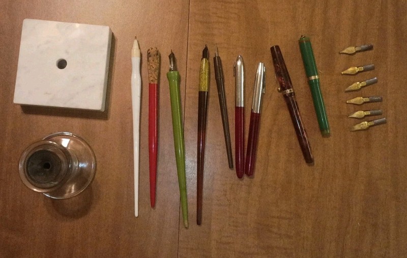 Lot Of Vintage Calligraphy Writing Fountain Pens Ink Well And Marble Base Stand