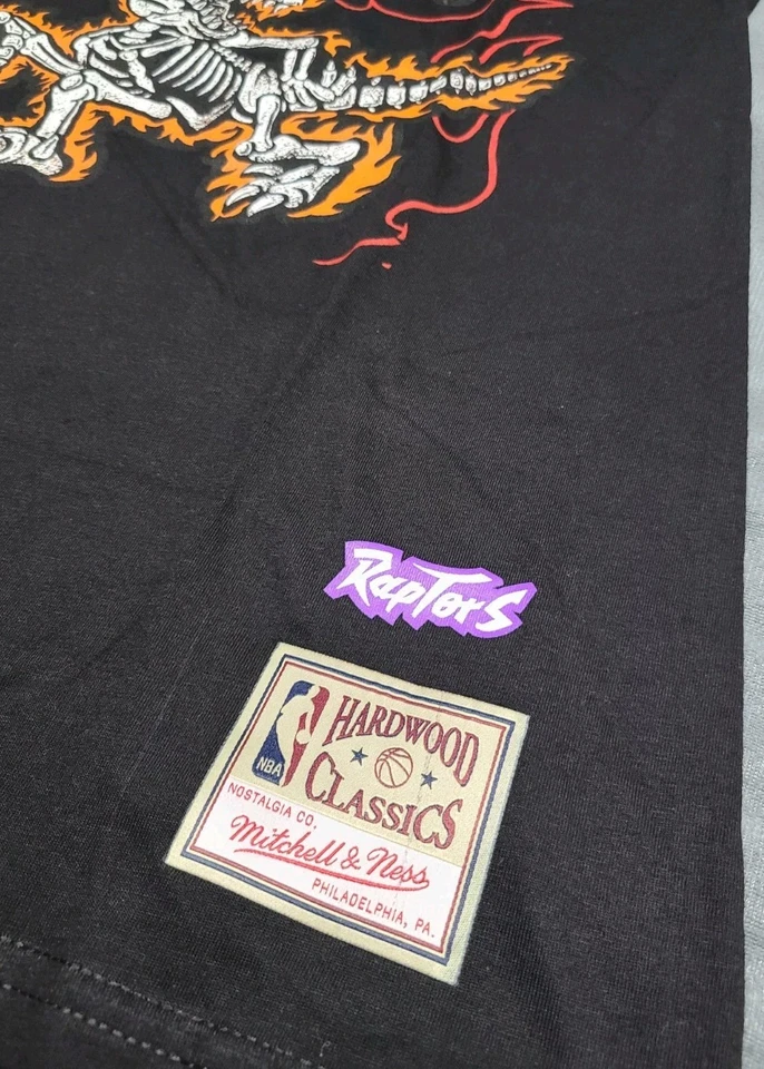 Camiseta negra Toronto Raptors x Mitchell & Ness para hombre talla mediana nueva con etiquetas Foto 2 de 4