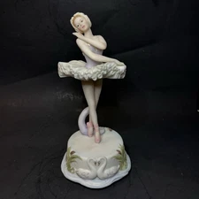 Porcelain Ballerina Figurine Music Box Dance of the Sugar Plum Fairy WORKS