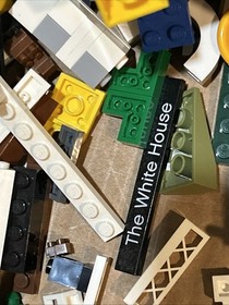 LEGO Lot SpongeBob&ndash; 3825, 3826 Winter Toy Shop 10199 And More