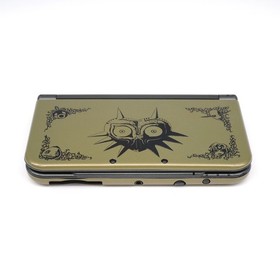 Nintendo NEW 3DS XL Gold  Console w/ Extras (USA)