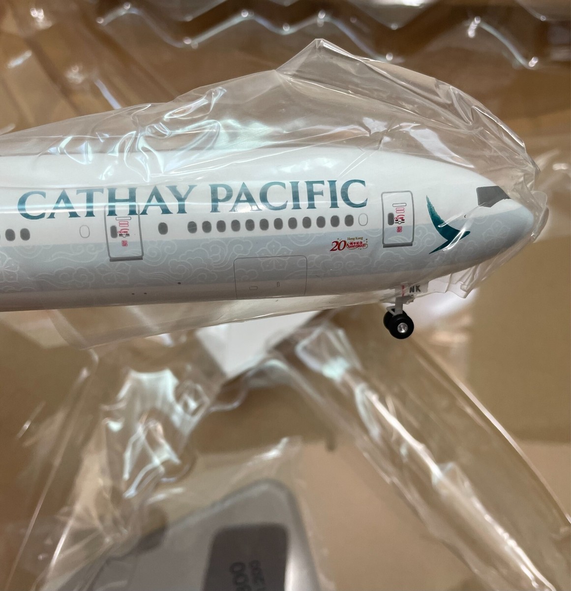 1/200 HOGAN Cathay Pacific Boeing 777-300 B-HNK | eBay 1/200 HOGAN Cathay Pacific Boeing 777-300 B-HNK | eBay