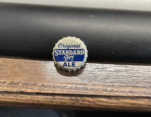 STANDARD DRY ALE CORK BEER BOTTLE CAP / CROWN STANDARD BREWING CO ROCHESTER NY