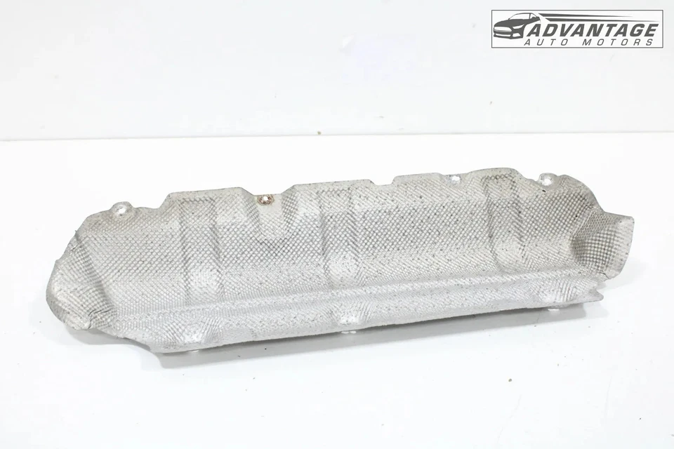 2013-2016 BMW 328I XDRIVE REAR LOWER EXHAUST MUFFLER INSULATION HEAT SHIELD OEM - Image 4 of 4