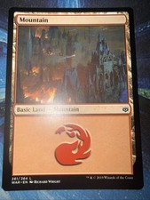 Mountain (261) War of the Spark Regular