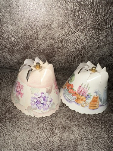 Vintage Night Light With 4 Different Paper Shades - Picture 3 of 4