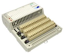 Schneider 170ADM35010 Modicon Momentum I/O Base & 170PNT11020 Comm. Adapter