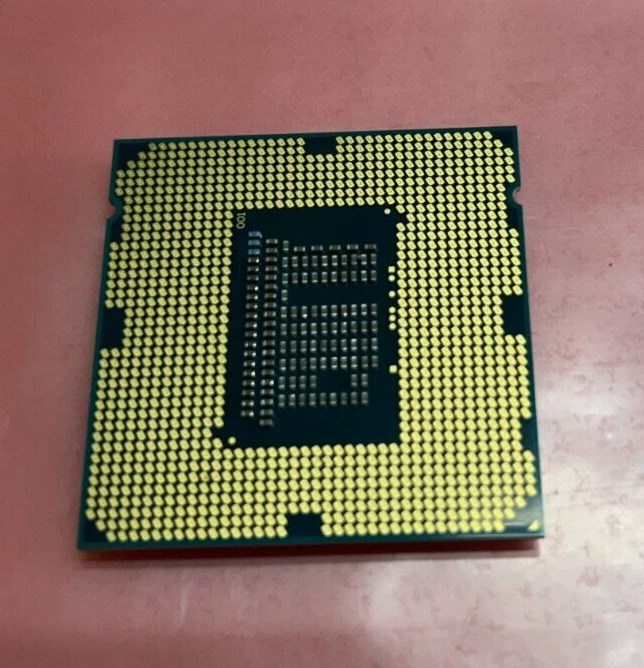 Intel Core i3-3245 3.40GHz Dual-Core Processor - LGA1155 - SR0YL - Tested - Image 2 of 2