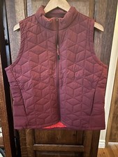 Women’s Duluth Agiloft Quilted Vest Burgundy Large Retail $109
