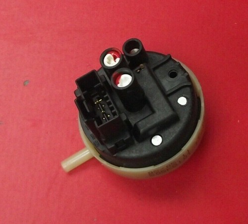 Waschmaschine HOTPOINT WMD740P UK R DRUCKSCHALTER