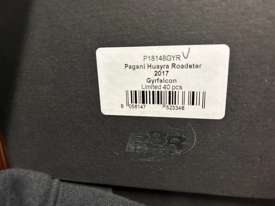 BBR Pagani 1/18 Huayra Roadster Gyrfalcon 2017 - Image 3 of 4