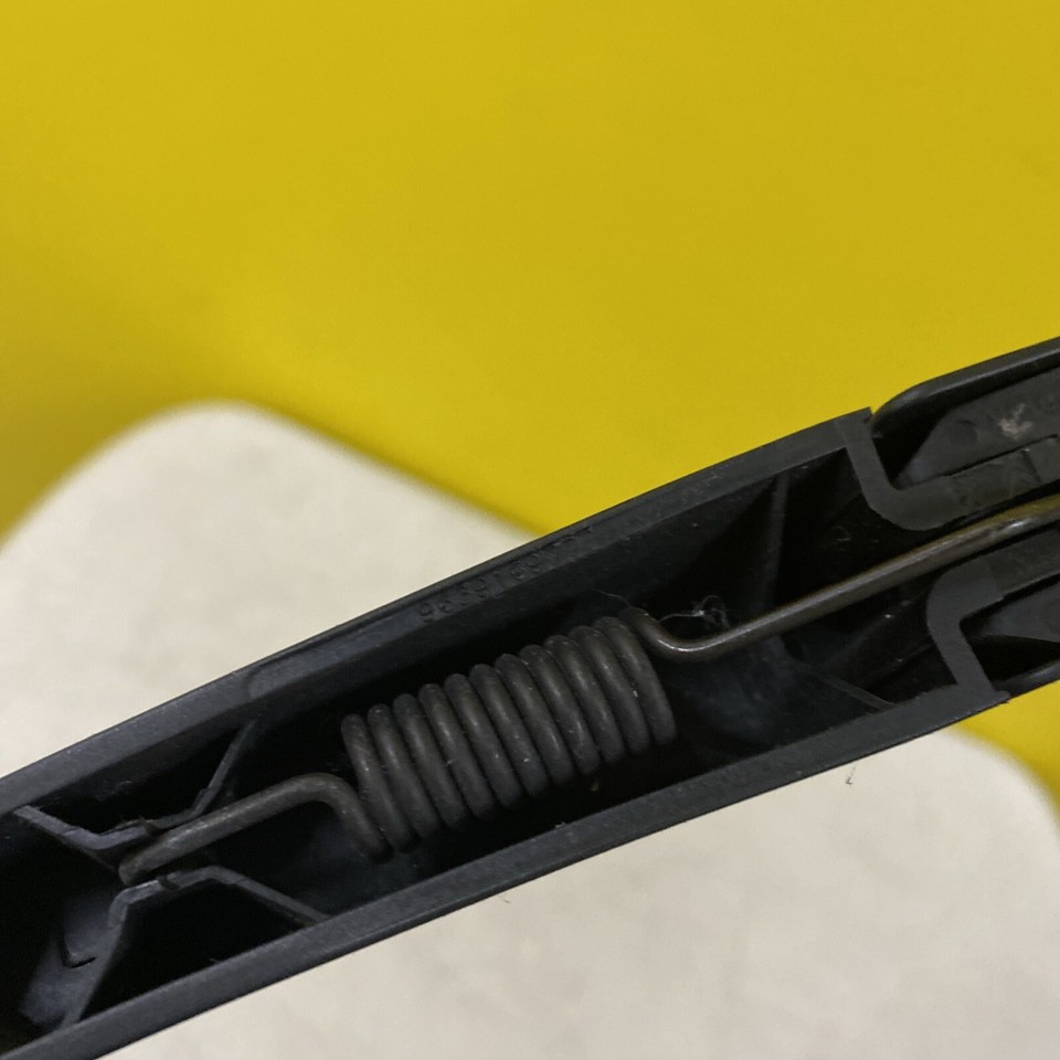 19982007 PEUGEOT 206 REAR WIPER ARM & BLADE + NUT COVER eBay