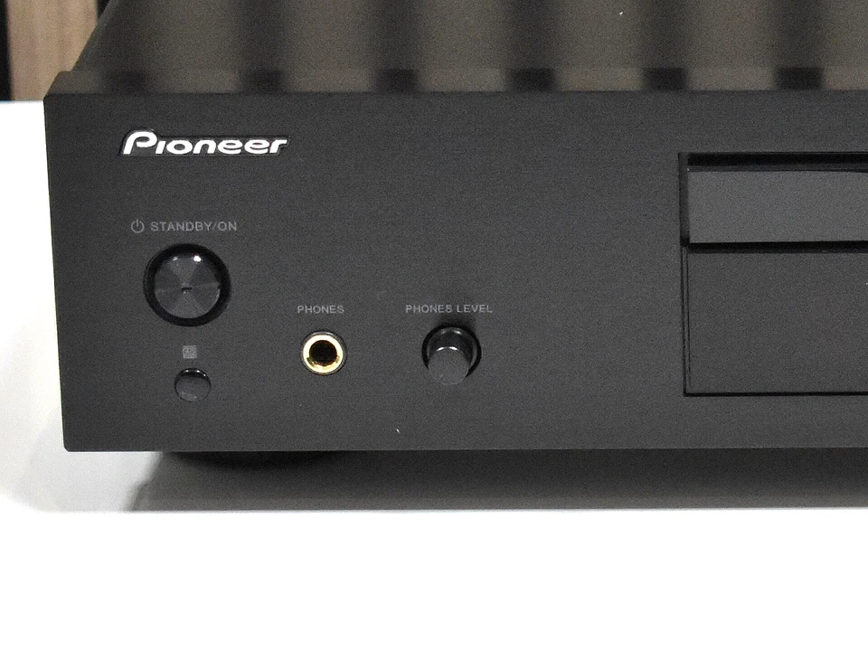 PIONEER PD-30AE CD-Player mit Zubehör und OVP Neuwertig - Bild 2 von 4