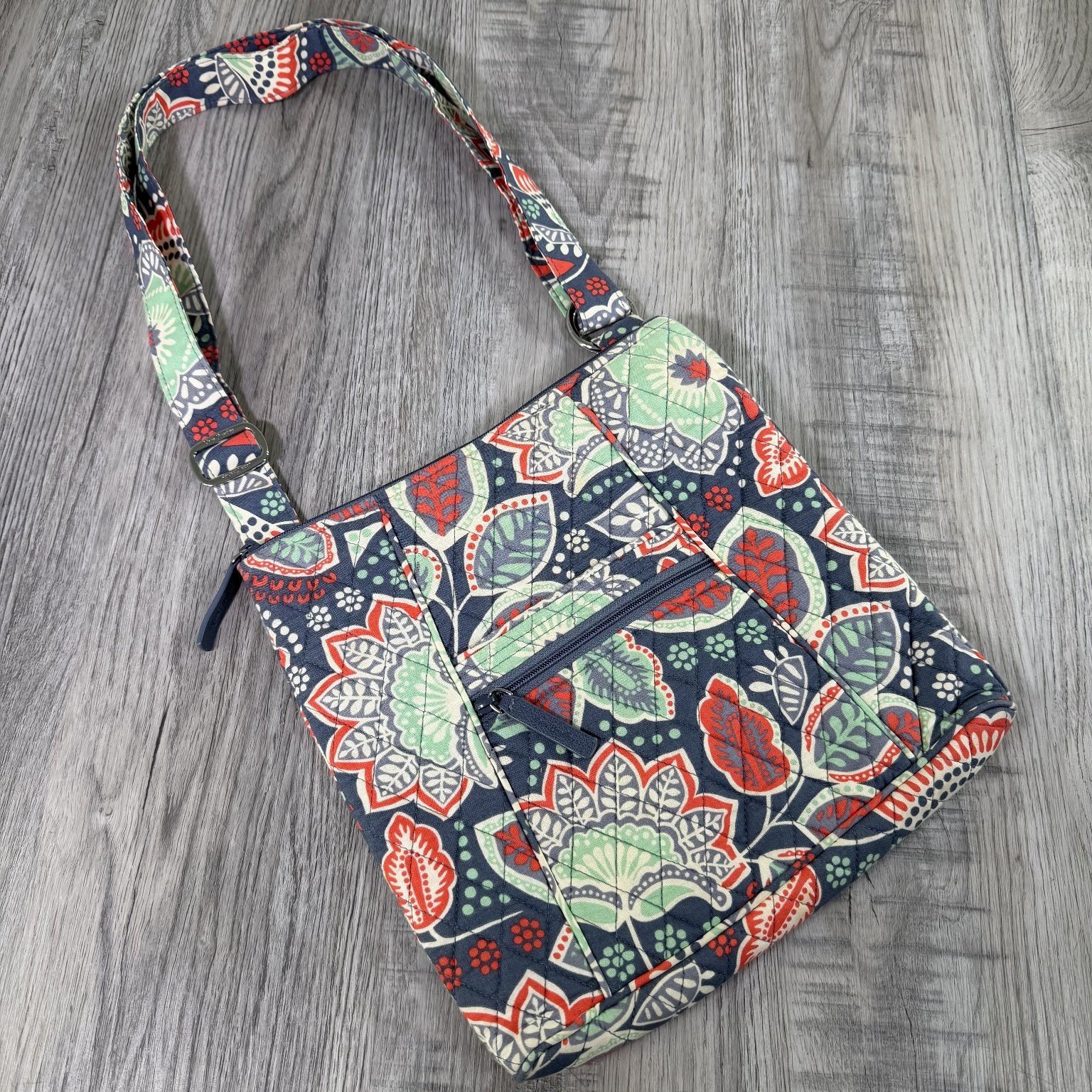 Vera Bradley Crossbody Bag Women's Blue Multi Floral Quilted Adjustable Strap