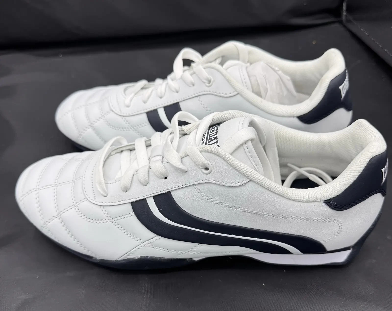 Lonsdale Camden 00 Mens Trainers UK 8.5 EU 42.5 White Navy Leather Lace Up Shoes