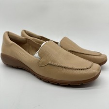 Easy Spirit Loafer Shoes Womens Size 6 Beige Leather Slip On Comfort Walking