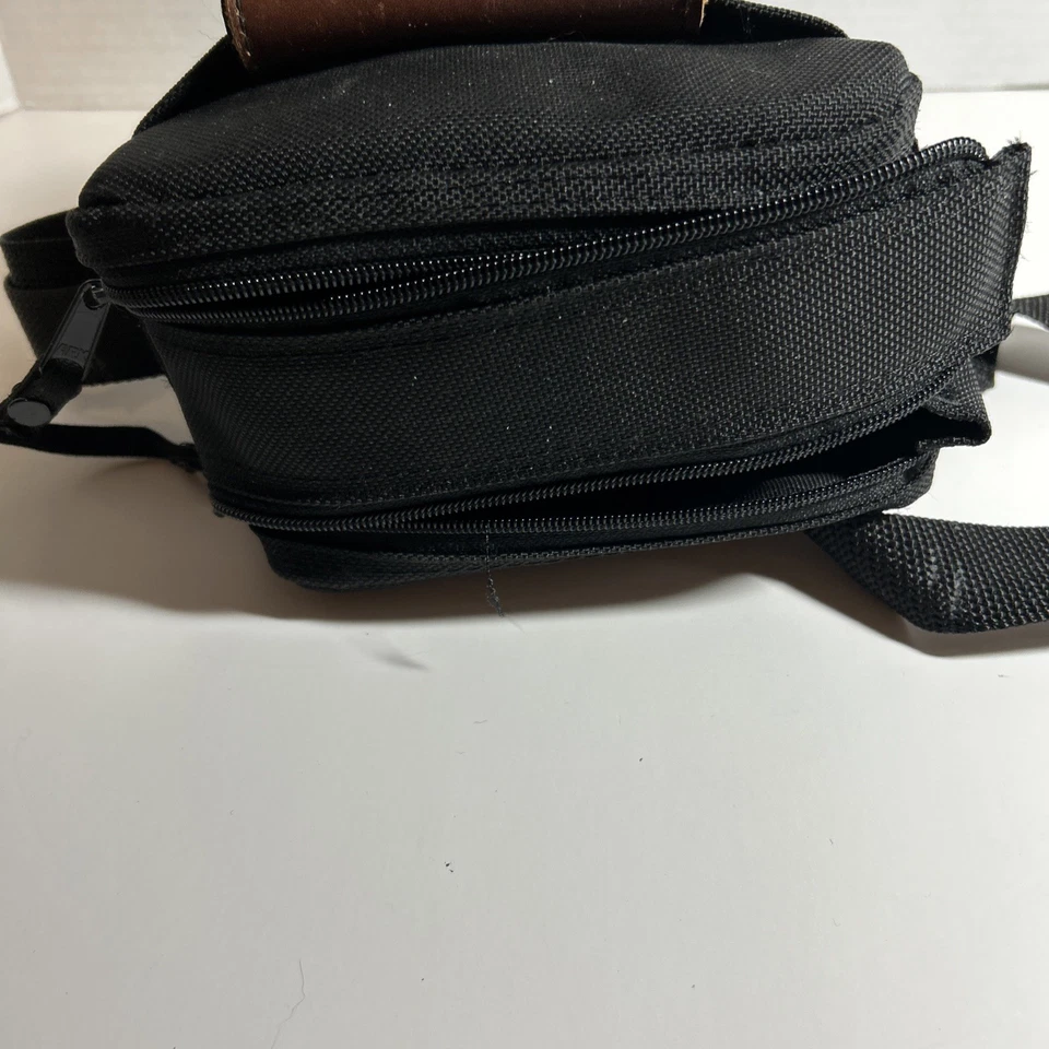 QUANTARAY Holster Style CAMERA BAG Pocket Shoulder Strap Waist Pack BLACK - Image 2 of 4