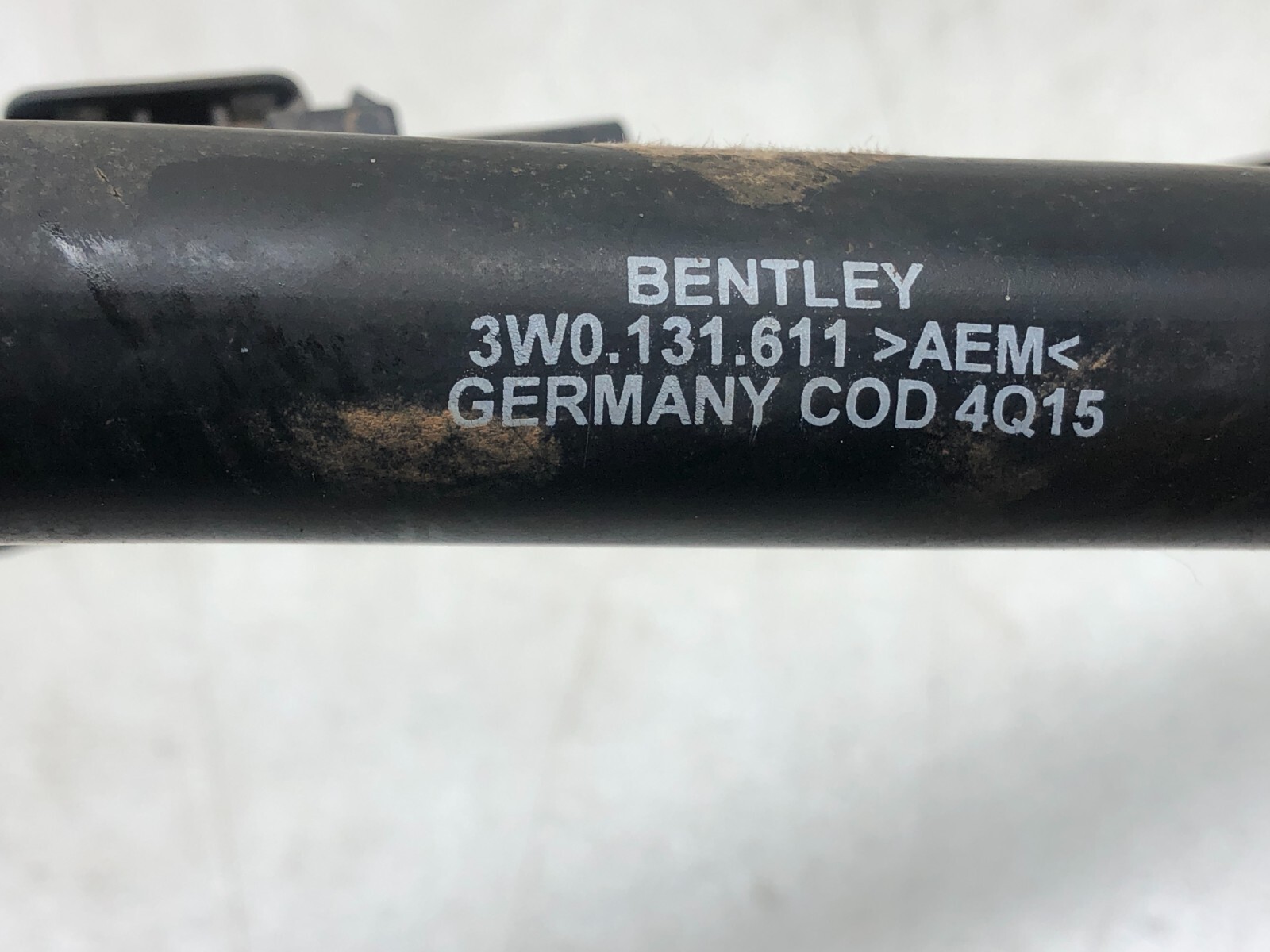2014-2018 BENTLEY FLYING SPUR 4.0L V8 SECONDARY AIR PUMP CONNECTING PIPE OEM