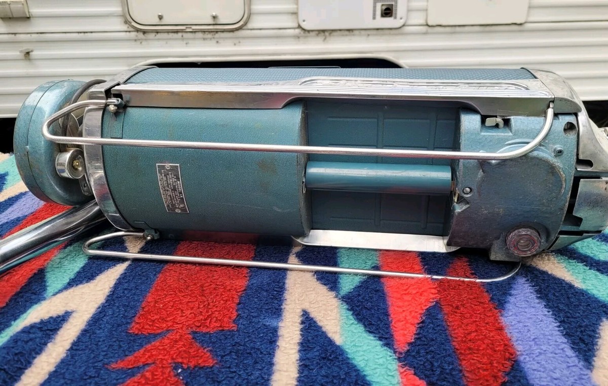 ライフエッセンス　1L Vintage Electrolux LX Vacuum Cleaner Canister Cylinder w