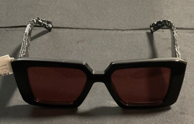 Prada Sunglasses Black Red Mirror Marble Square Triangle PR23Y 51 19 1ab-06q
