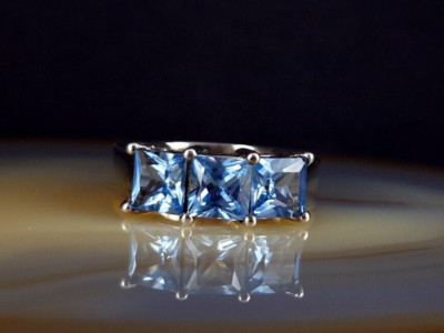 Ring Silber 925 Zirkonia blau 17,5 mm - modern & wunderbar funkelnd
