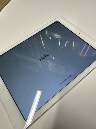 Apple iPad Air MD789LL/A 9.7" 32GB WiFi, Silver - Afbeelding 1 van 9