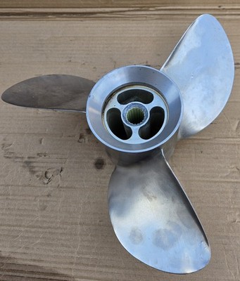 Volvo Penta DP S DP-S Dual Duo Prop Out Drive F5 REAR 3851475 PH boat propeller