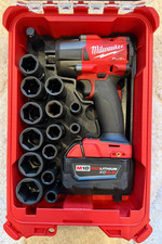 Milwaukee Packout Insert  1/2  Socket SHOCKWA...
