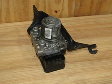 2003-2004 Honda Accord Sedan 2.4L OEM ABS pum...