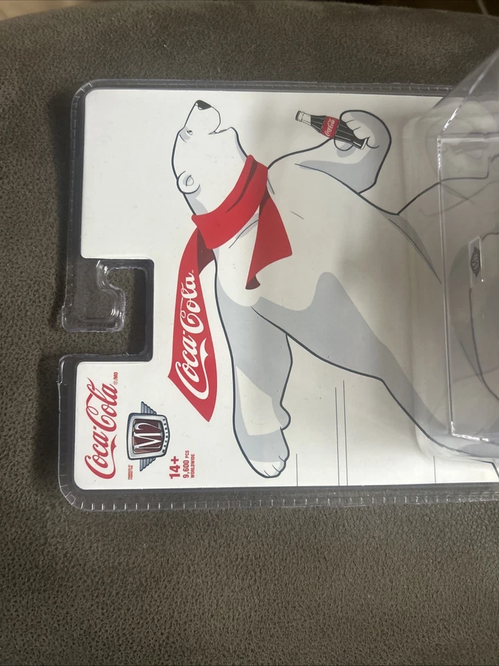 M2 MACHINES Coca Cola 1976 Gmc Sierra Grande 15 SK08 😱👀🔥🔥 - Image 2 of 4