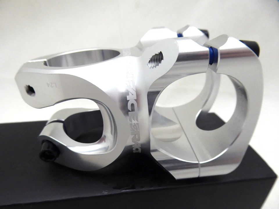 Vástago RaceFace Turbine R 35 - 32 mm, abrazadera de 35 mm, +/-0, 1 1/8", plateado Foto 3 de 3