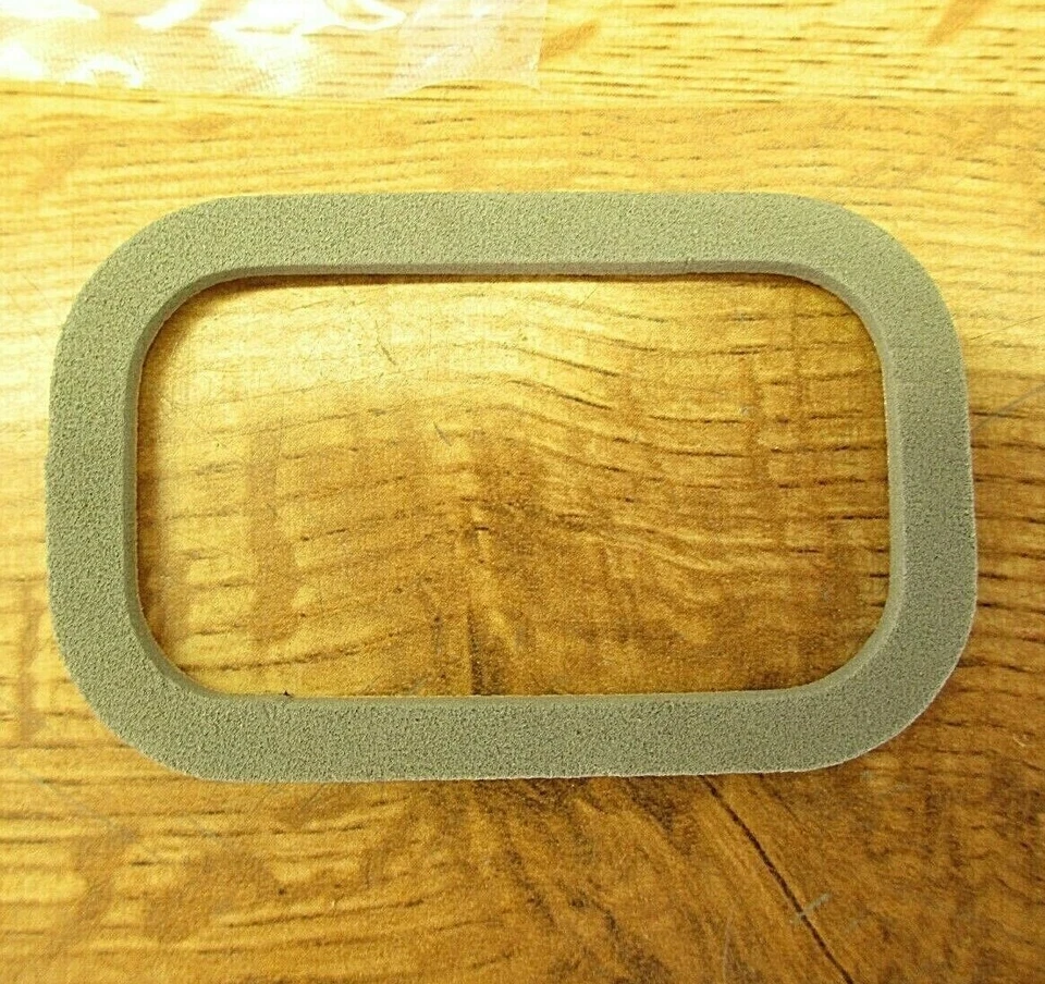 NEW 1969 &1970 CADILLAC DEVILLE FLEETWOOD CALAIS LICENSE LENS W/ NOS GASKET Foto 3 de 4