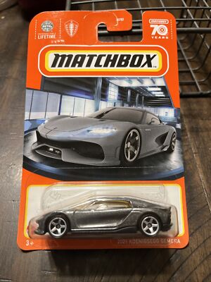 Voiture Miniature MATCHBOX 1/64 Koenigsegg Gemera 2021 - Modèle 2023 #45/100, Gris