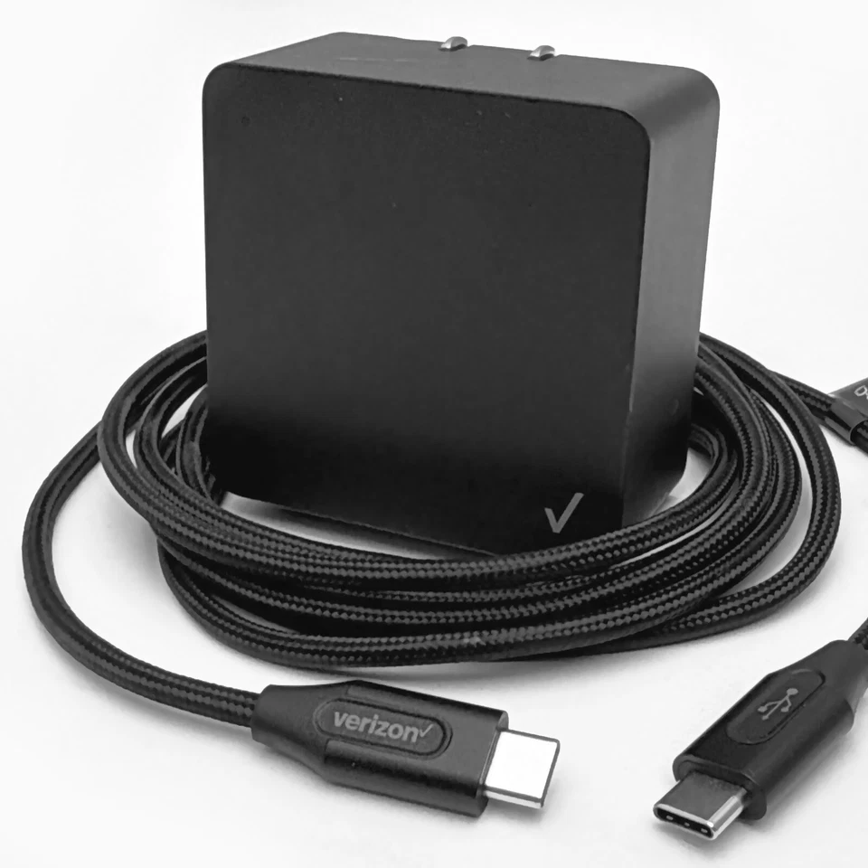 Verizon 45W Fast Charger + 6Ft USB-C Data Cable Kit for Galaxy S25/S24/S23/S22 - Image 2 of 4