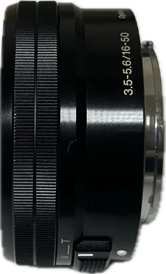 Lente Sony E 16-50 mm F3,5-5,6 OSS Pancake para cámaras Sony negra usada Foto 2 de 3
