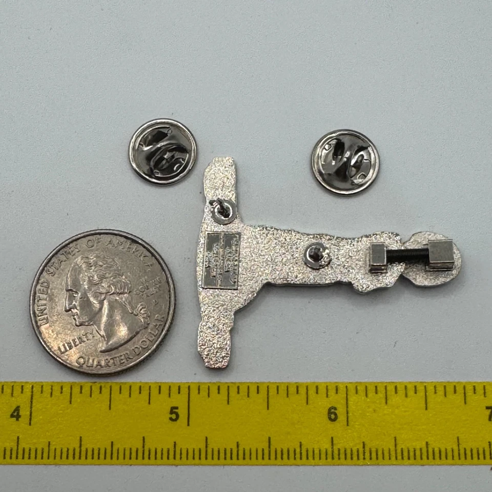 Vintage San Francisco Giants Tim Lincecum With Dog Mascot Enamel Lapel Pin - Image 2 of 3