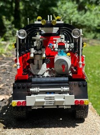 Vintage LEGO MODEL TEAM # 5571 GIANT TRUCK - (Alternate model) Excellent