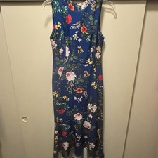 Calvin Klein floral sleeveless dress in a vibrant blue, mermaid hemline Size 4