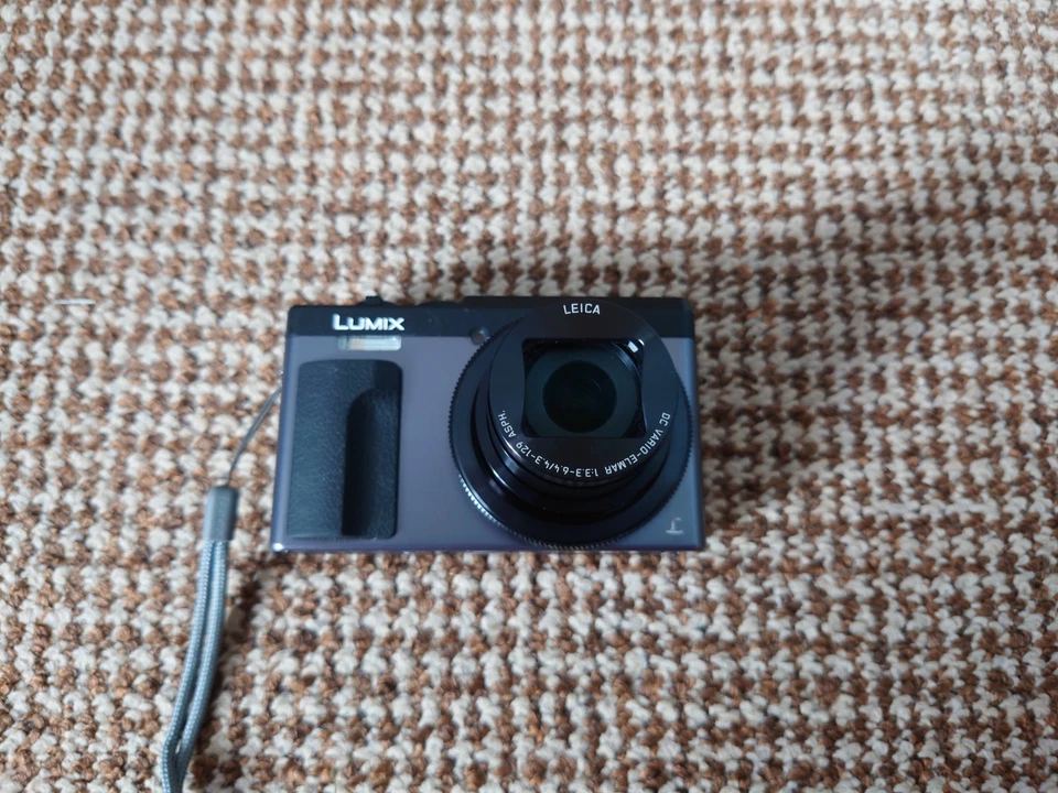 Panasonic LUMIX DC-TZ91 / DC-ZS70 20.3MP Digitalkamera - Silber, Foto 3 von 5
