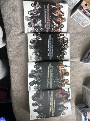 The Walking Dead Compendium Vol 1 2 3 4 Complete set Lot Image