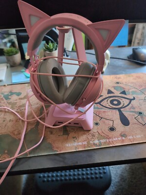 Razer Kraken Kitty Headset Quartz Pink and Matching Base Station 