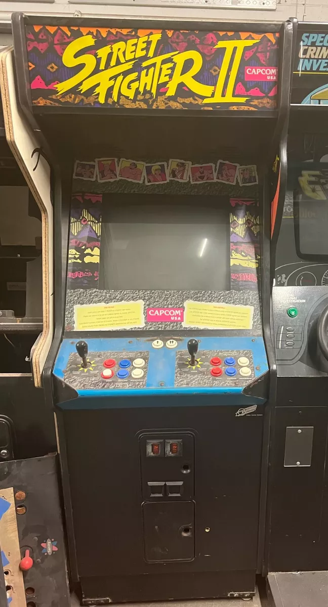 STREET FIGHTER II ARCADE MACHINE by CAPCOM 1991 (Excellent Condition)