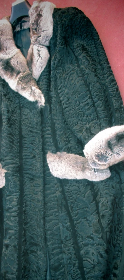 458 Abrigo largo de piel de Astracán genuino con cuello y puños chinchilla genuinos talla L Foto 4 de 4