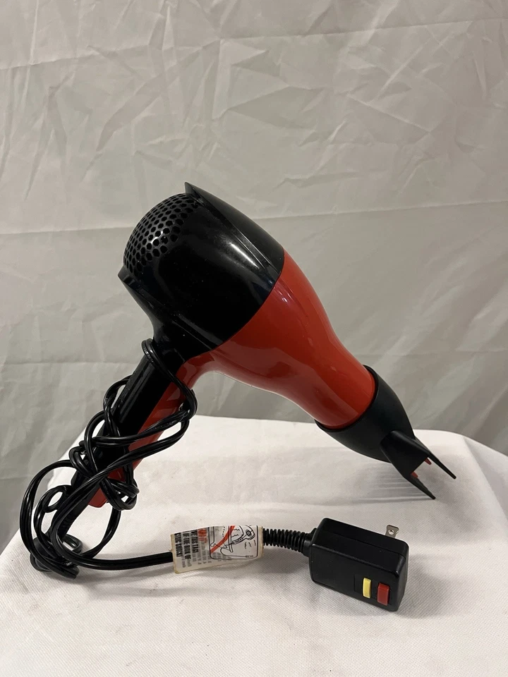 Фен для волос RED от KISS Tornado Pro 2000 BD08N (фен) - Изображение 3 из 4