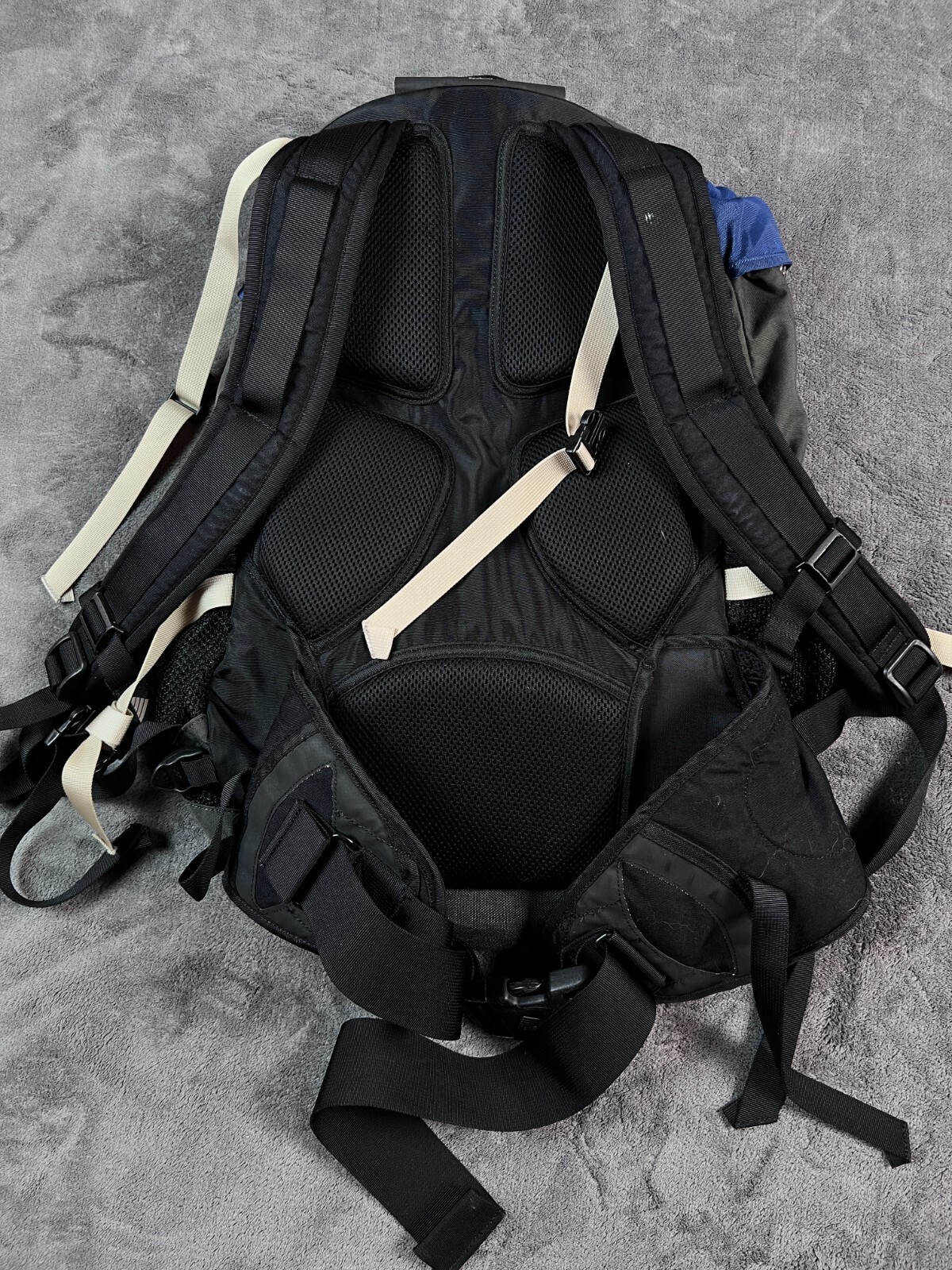 Kelty Redwing 2650 Backpack Blue GrayHiking Pack 44 Liter Travel