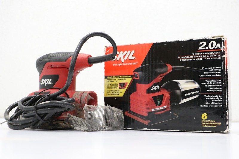 Skil 1/4 Sheet Palm Sander 2 Amp 7292-01