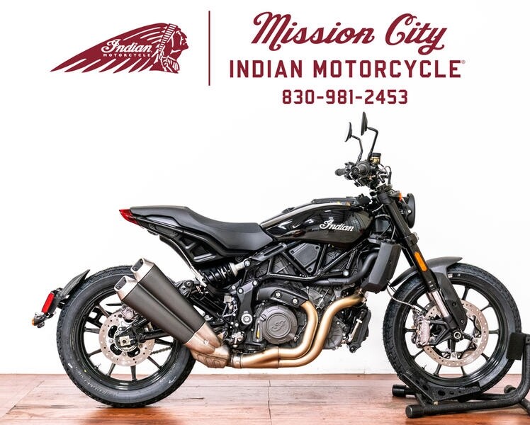 2019 Indian Motorcycle® FTR™ 1200 Thunder Black  2019 Indian Motorcycle® FTR™ 1200 Thunder Black WE FINANCE