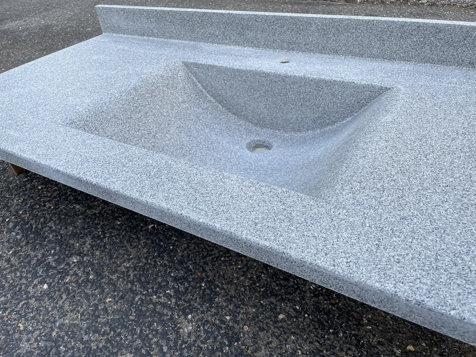 NUEVO Swanstone CV-2249 Contorno Vanity Top Gris Granito - Color sólido - 49” X 22” Foto 3 de 4